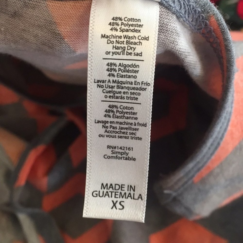 XS LuLaRoe Perfect T Shirt DD22 1579 - Picture 5 of 5